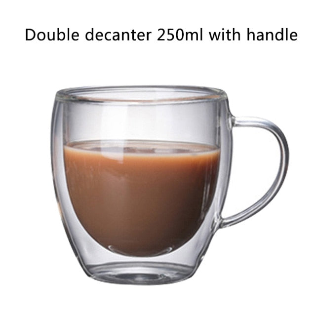 Tasse à café en verre transparent